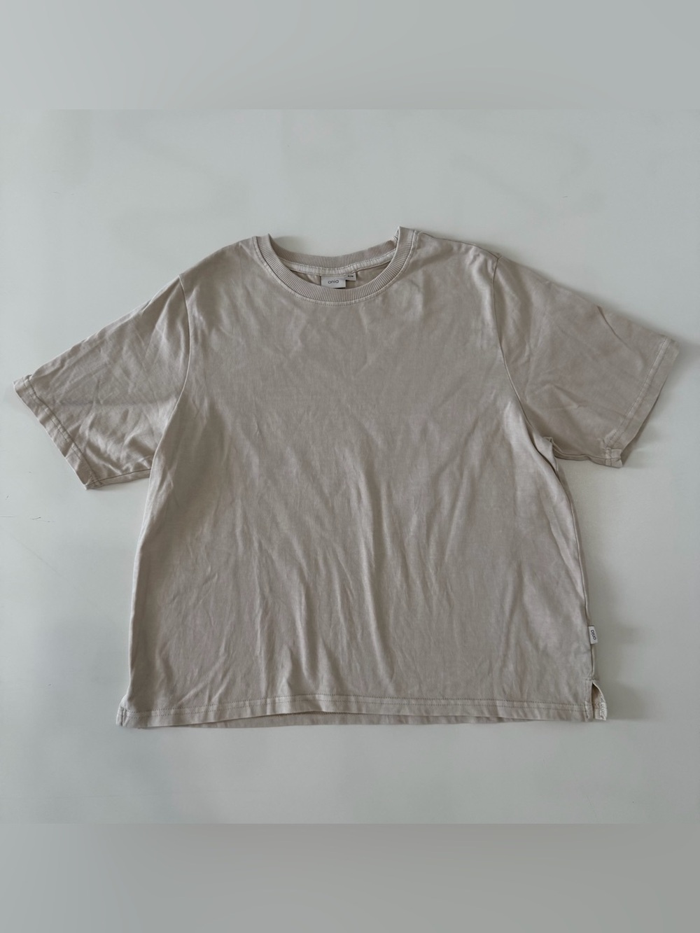 Onia Women’s Size Medium Short-Sleeve Crew in Light Beige Relaxed T-Shirt